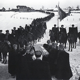 18     1941 .