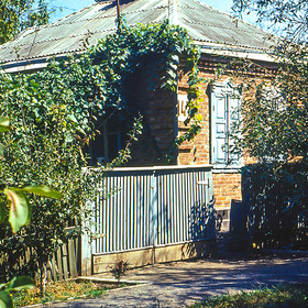  1986 .